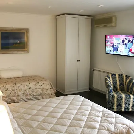 Bb Sesto Piano Bed & Breakfast 4*